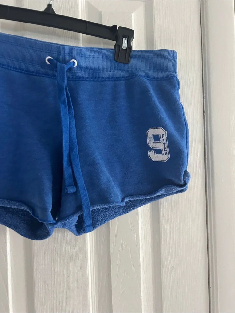 ABERCROMBIE & FITCH SHORTS SIZE L